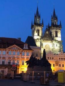 4 Prague (64)